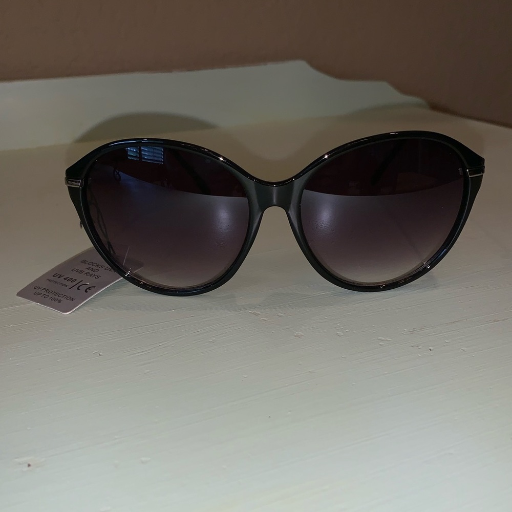 Sunglasses NWT